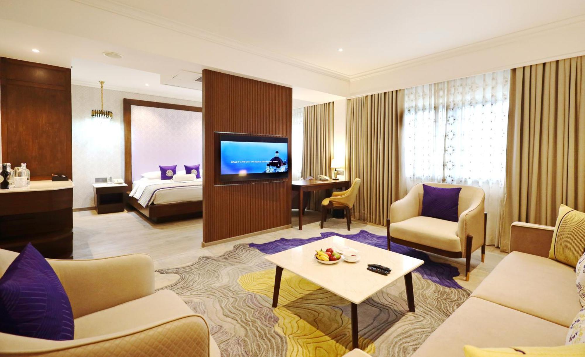 Vivanta Bengaluru Residency Road Экстерьер фото